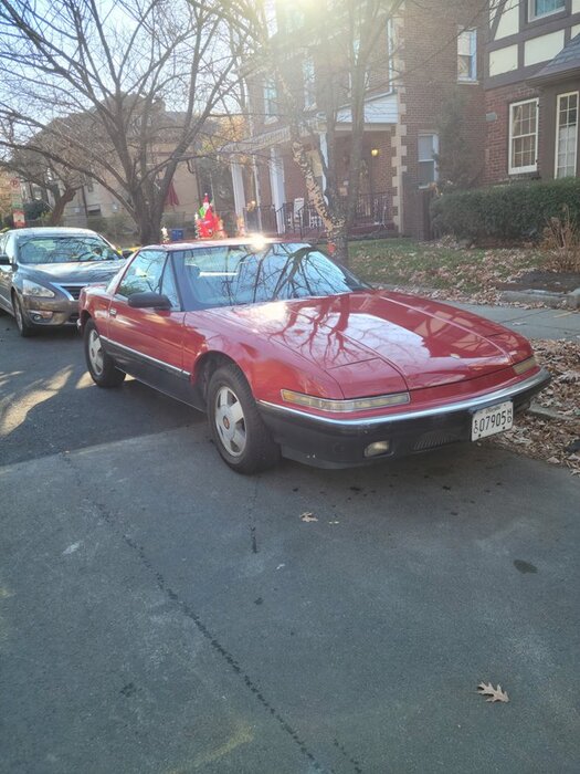Bonnie's 1988 Buick Reatta edited.jpg